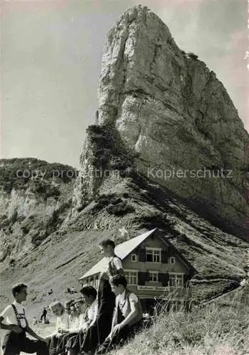 AK / Ansichtskarte Staubern_1794m_Hoher Kasten_Saentis_Appenzell_IR Im Alpstein Berggasthaus Staubern mit Staubernkanzel 