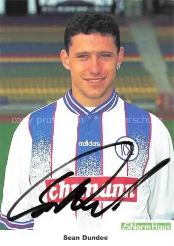 AK / Ansichtskarte Fussball Soccer Football-- Sean Dundee KSC Autogramm