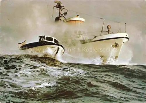 Boote Seenotkreuzer Tochterboot Rettung Schiffbruechiger