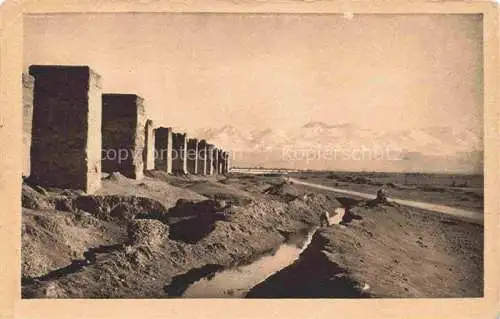 AK / Ansichtskarte Marrakech Marrakesch Maroc Les vieux murs et l'Atlas