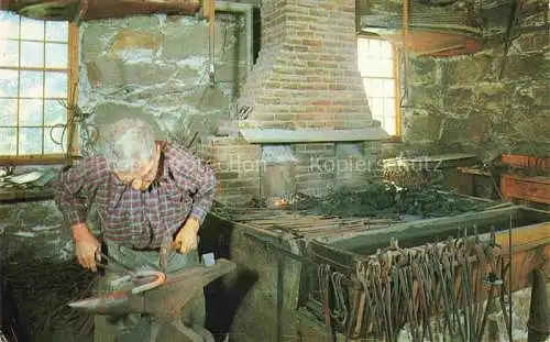 AK / Ansichtskarte Schmied_Blacksmith_Forgeron   Moses Wilder Blocksmith Old Sturbridge Village Sturbridge  