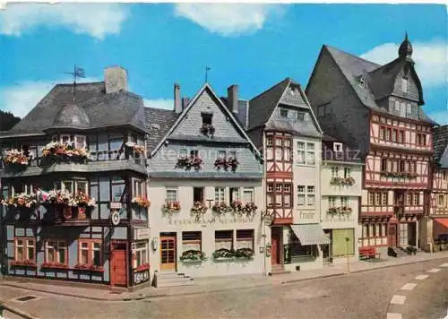 AK / Ansichtskarte Adenau Ahrweiler Rheinland-Pfalz Marktplatz und Blaue Ecke Altstadt Fachwerkhaeuser