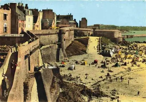 AK / Ansichtskarte SAINT-MALO ST-MALO 35 La Plage Bon Secours et les Remparts