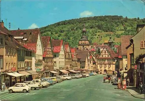 AK / Ansichtskarte Kuenzelsau Hauptstrasse mit Rathaus und evangelischer Kirche