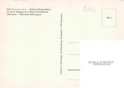 AK / Ansichtskarte Kuenzelsau Rathaus Fachwerkbau Wappen Malerische Schnurgasse