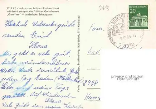 AK / Ansichtskarte Kuenzelsau Rathaus Fachwerkbau Wappen Malerische Schnurgasse