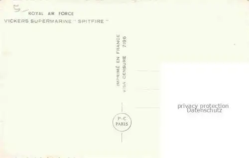 AK / Ansichtskarte Flugzeuge Militaria Royal air Force Vickers supermarine Spitfire