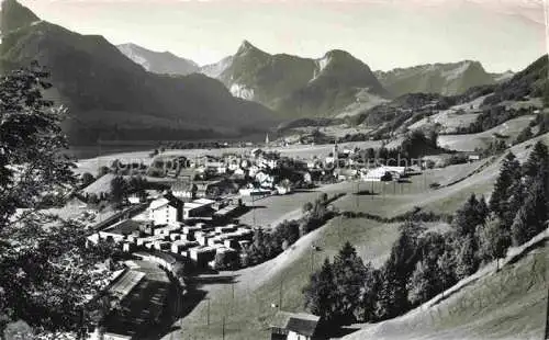 AK / Ansichtskarte Neirivue La Gruyere FR Vue générale Dent de Corjon et Rochers de Naye
