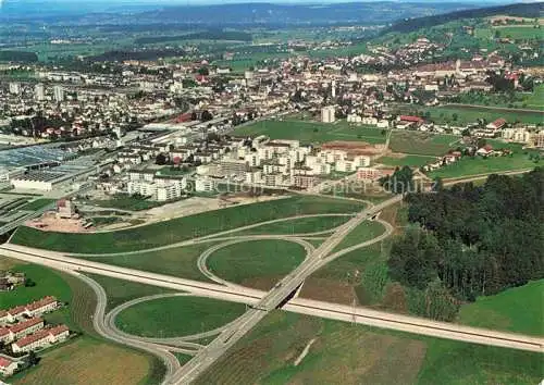 AK / Ansichtskarte Wil  SG Panorama mit Autobahn N 1
