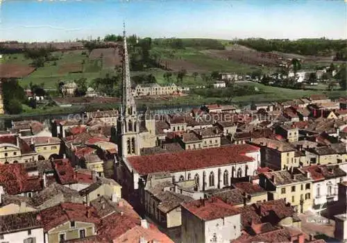 AK / Ansichtskarte Ste-Foy-la-Grande Libourne 33 Gironde Vue générale aérienne Eglise