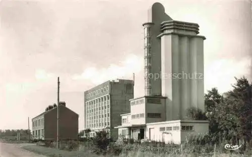 AK / Ansichtskarte Courpalay PROVINS 77 Seine-et-Marne Silo et Moulins