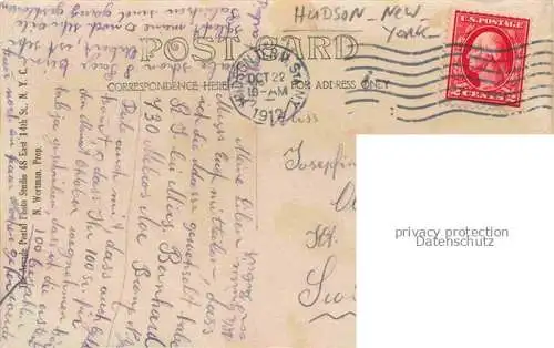 AK / Ansichtskarte Hudson New York USA Junge Maenner mit Automobil