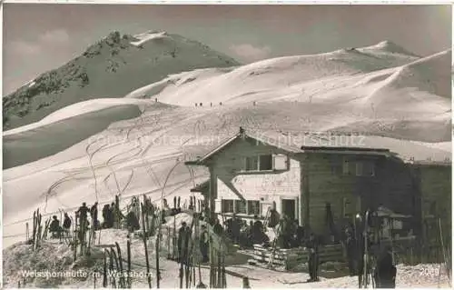 AK / Ansichtskarte Weisshorn 2655m Arosa GR Weisshornhuette mit Weisshorn Wintersportplatz Alpen