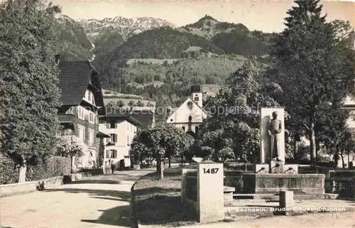 AK / Ansichtskarte Sachseln OW Ortsansicht mit Bruderklausenbrunnen