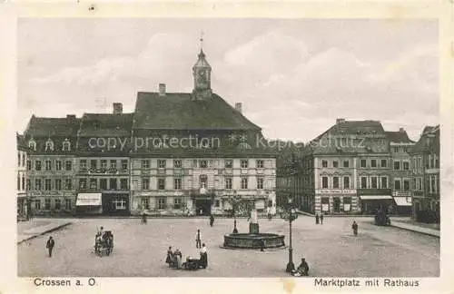 AK / Ansichtskarte Crossen  Oder Krosno Odrzanskie PL Marktplatz mit Rathaus