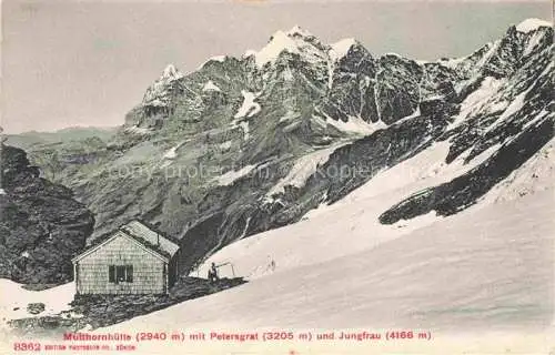 AK / Ansichtskarte Mutthornhuette 2906m Lauterbrunnen BE mit Petersgrat und Jungfrau