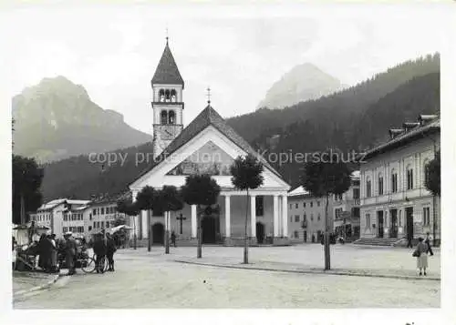 AK / Ansichtskarte San Stefano di Cadore BOLZANO IT La Piazza Chiesa
