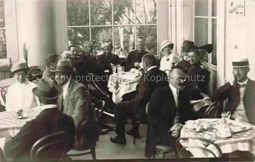 AK / Ansichtskarte Ragaz Bad SG Gesellschaft im Café