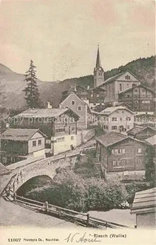 AK / Ansichtskarte Fiesch Goms VS Teilansicht mit Kirche