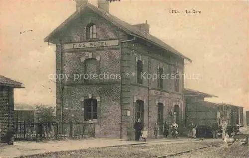 AK / Ansichtskarte Fins Peronne 80 Somme La gare Bahnhof