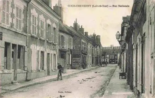 AK / Ansichtskarte Cour-Cheverny BLOIS 41 Loir-et-Cher Rue Nationale