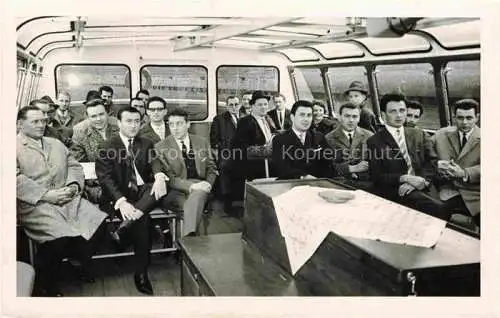 AK / Ansichtskarte HAMBURG Fussball Mannschaft Gruppenbild Unterschriftensammlung