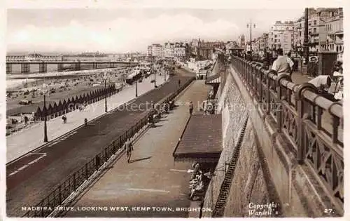 AK / Ansichtskarte Kemp Town Madeira Drive looking west