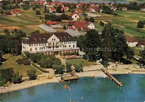 AK / Ansichtskarte Insel Reichenau Bodensee Strandhotel Loechnerhaus Fliegeraufnahme
