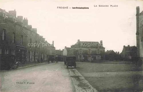 AK / Ansichtskarte Freigne SEGRE 49 Maine-et-Loire La grande Place