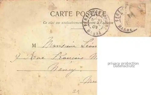 AK / Ansichtskarte Fere-Champenoise Epernay 51 Marne Hôtel de Ville et la Place