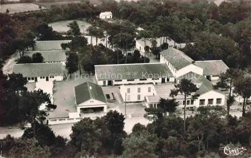 AK / Ansichtskarte Saint-Brevin-l Ocean Loire Atlantique Atlantique Colonie des Vacances du Haut-Rhin Allée des Pins Maritimes vue aérienne