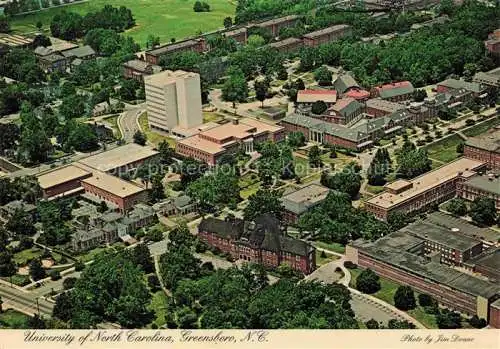 AK / Ansichtskarte Greensboro North Carolina USA University of North Carolina aerial view