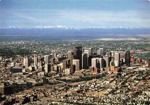AK / Ansichtskarte Calgary Alberta Canada The snow capped Canadian Rockies Fliegeraufnahme