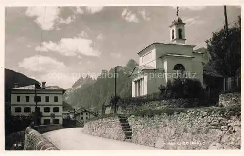 AK / Ansichtskarte Auronzo di Cadore 864m Veneto IT Motiv mit Kirche