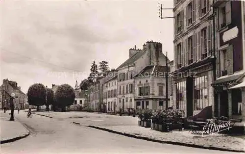 AK / Ansichtskarte Jouarre Meaux 77 Seine-et-Marne Grande Place