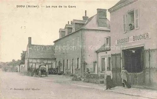 AK / Ansichtskarte Diou Moulins 03 Allier La Rue de la Gare