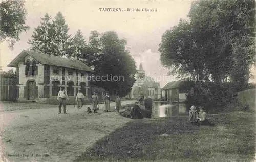 AK / Ansichtskarte Tartigny Clermont 60 Oise Rue du Chateau