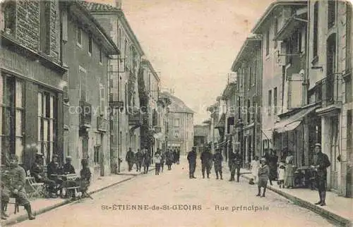 AK / Ansichtskarte Saint-Etienne-de-Saint-Geoirs GRENOBLE 38 Isere Rue principale
