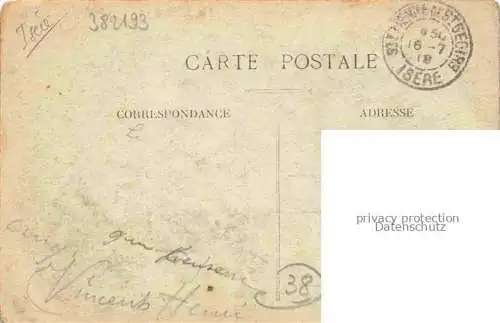 AK / Ansichtskarte Saint-Etienne-de-Saint-Geoirs GRENOBLE 38 Isere Rue principale