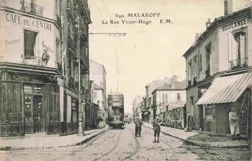 AK / Ansichtskarte MALAKOFF  Malakoff-la-Tour Antony 92 Hauts-de-Seine La Rue Victor Hugo