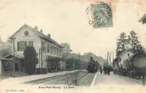 AK / Ansichtskarte Evry-Petit-Bourg EVRY 91 Essonne La Gare