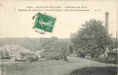 AK / Ansichtskarte MEUDON 92 Hauts-de-Seine Interieur du Parc Station de Camions d'Automobiles Service Aeroplanes