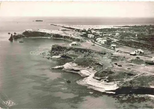 AK / Ansichtskarte Cap d-Agde-sur-Mer 34 Herault Vue générale aérienne de la falaise