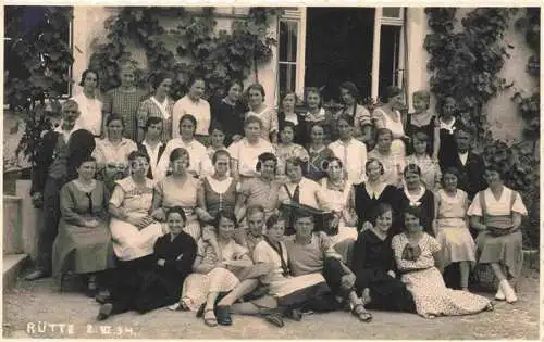 AK / Ansichtskarte Ruette-Goetzis Meschach Vorarlberg AT Gruppenbild