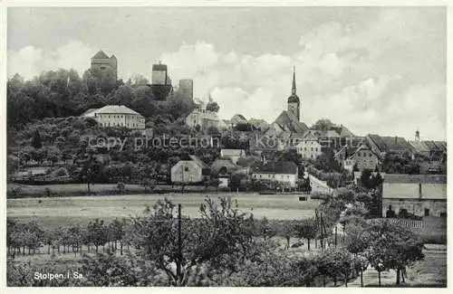 AK / Ansichtskarte Stolpen Sachsen Ansicht mit Kirche und Schloss