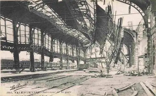 AK / Ansichtskarte VALENCIENNES 59 Nord Interieur de la gare