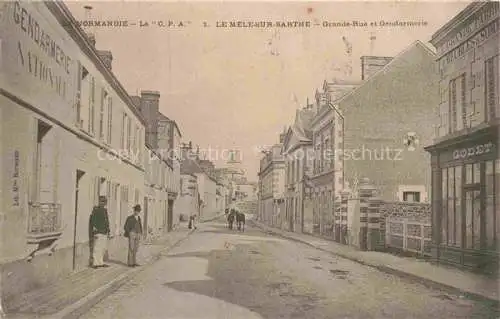 AK / Ansichtskarte Le Mele-sur-Sarthe Alencon 61 Orne Grande Rue et Gendarmerie