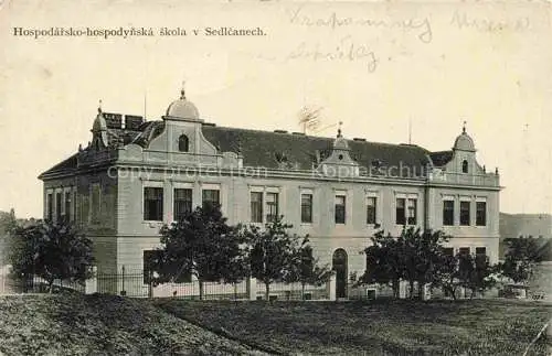 AK / Ansichtskarte Sedlec Prag PRAHA Prahy Prague Hospodarsko-hospodynska skola Schule