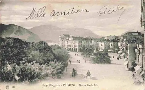 AK / Ansichtskarte Pallanza Lago Maggiore Piemonte IT Piazza Garibaldi