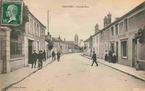 AK / Ansichtskarte Perthes-en-Gatinais MELUN 77 Seine-et-Marne Grande Rue